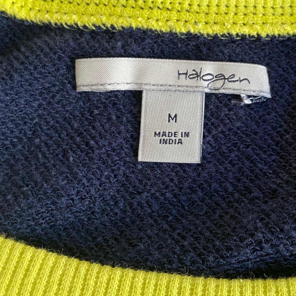 Sweater - Picture 2 of 3